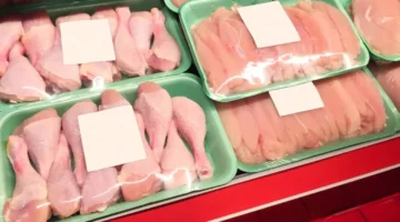 ارتفاع أسعار الدجاج المبرد يثير توتر الأردنيين في الأسواق المحلية